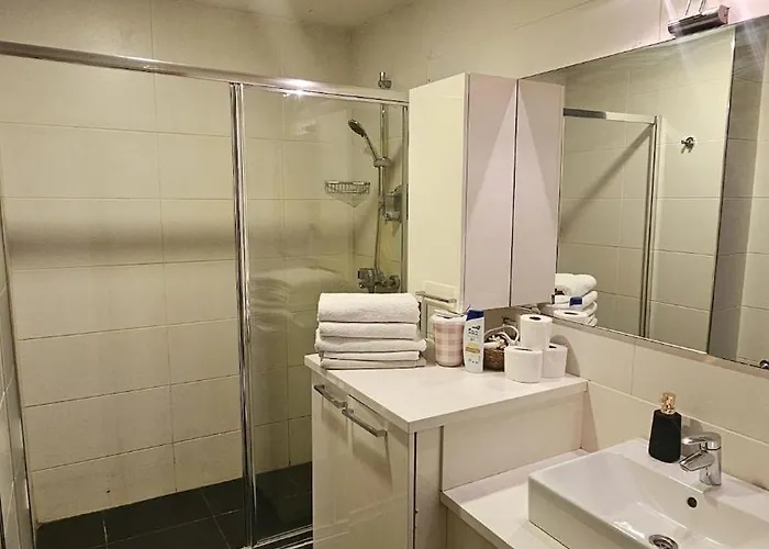 Apartment Bright 2br In