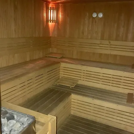 Bright 2br In Apartment Istanbul